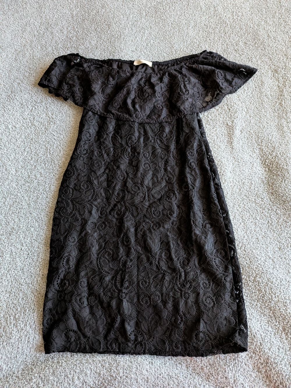 🌼B2G1🌼 Poetry Black Off-Shoulder Lace Mini Dress